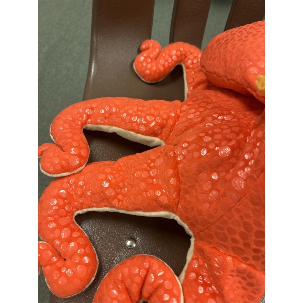 Disney Store "HANK" Octopus (Disney/Pixar - Finding Dory / Nemo) 16" - Picture 5 of 11